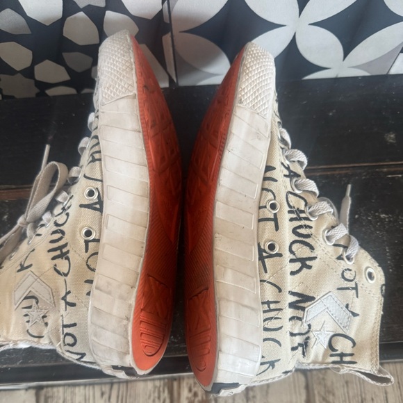 Converse Winter White High-Tops with Black “NOT A CHUCK” wording- so fun &unique - Picture 5 of 12